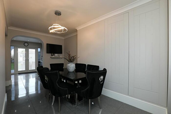 3 Bedroom Terraced House For Sale In Caeglas Avenue, Rumney, CF3