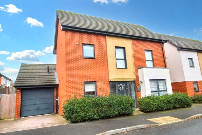 4 Bedroom Detached House To Rent In Redfields Meadow, Church Crookham, Fleet, Hampshire, GU52