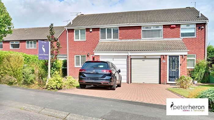 3 Bedroom Semi-Detached House For Sale In Bishops Way, Chapel Garth, Sunderland, SR3