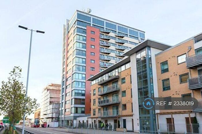 1 Bedroom Flat To Rent In City Gate House, Ilford, IG2