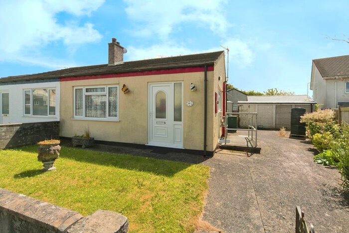 2 Bedroom Semi-Detached Bungalow For Sale In Gaerwen Uchaf Estate, Gaerwen, LL60