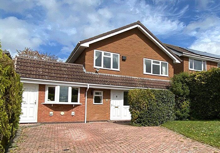 4 Bedroom Detached House For Sale In Stokesay Way, Sutton Hill, Telford, Shropshire, TF7