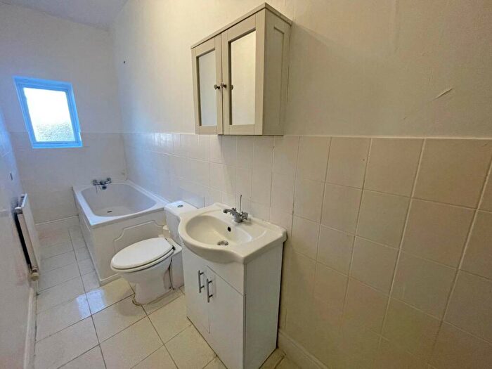 2 Bedroom Terraced House To Rent In Middleton Road, Chadderton, OL9