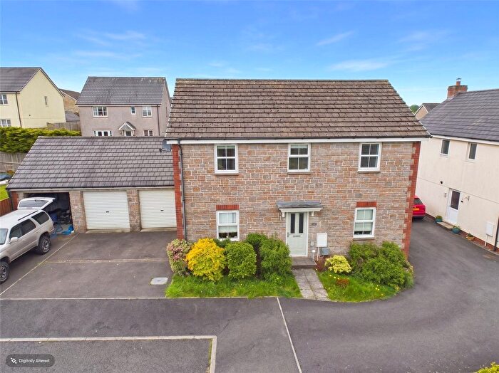 4 Bedroom Detached House For Sale In Long Barton Avenue, Okehampton, Devon, EX20