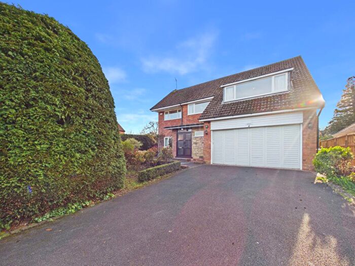 4 Bedroom Detached House For Sale In Hernes Nest, Bewdley, DY12