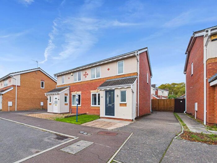 3 Bedroom Semi-Detached House For Sale In Alder Drive, Huntingdon, Cambridgeshire., PE29