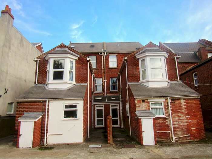 1 Bedroom Flat To Rent In Polsloe Road, Heavitree, Exeter, EX1