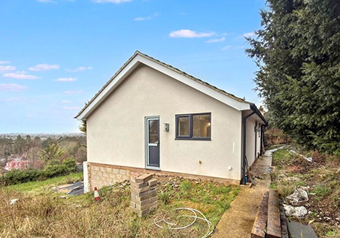 4 Bedroom Detached House For Sale In Woodbury, Woodbury Hill Path, Luton, Bedfordshire, LU2