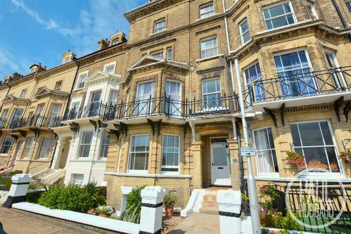 2 Bedroom Apartment To Rent In Kirkley Cliff, Kirkley, NR33