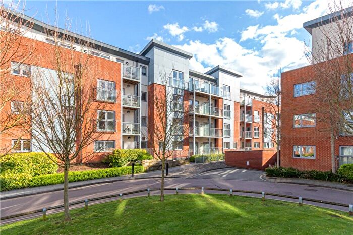1 Bedroom Flat For Sale In Charrington Place, St. Albans, Hertfordshire, AL1