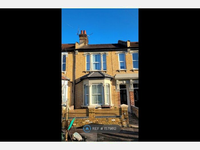 4 Bedroom Terraced House To Rent In Walthamstow, London, E17