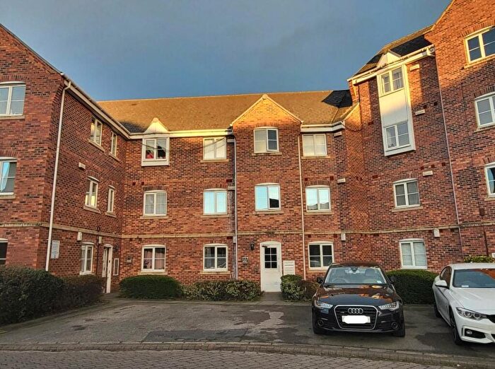 2 Bedroom Flat To Rent In Henry Bird Way, Far Cotton, Northampton, NN4