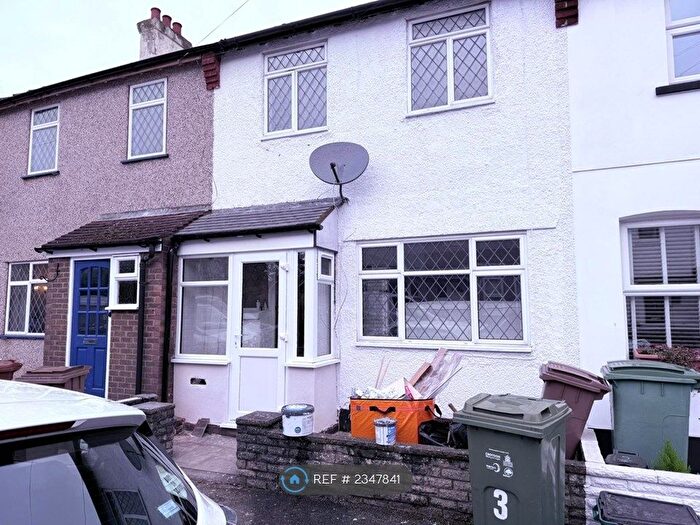3 Bedroom Terraced House To Rent In Southdown Road, Carshalton, SM5