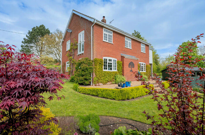 4 Bedroom Detached House For Sale In Swanton Morley, NR20