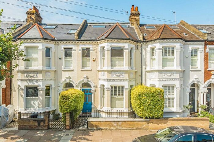 5 Bedroom Property For Sale In Acris Street, Wandsworth, SW18