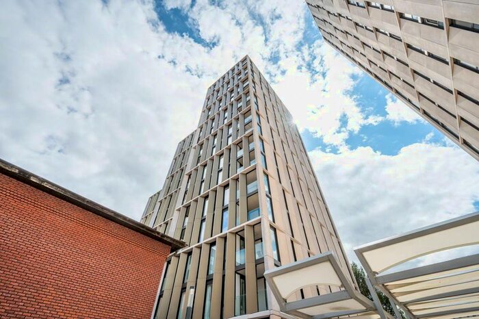 2 Bedroom Flat To Rent In College Road, Harrow Square, Harrow, HA1