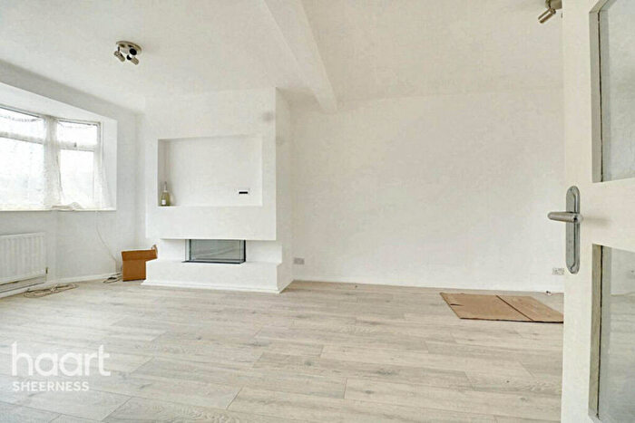 3 Bedroom Semi Detached House For Sale In Hawthorne Avenue, Sheerness, ME12