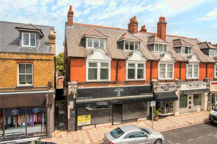 2 Bedroom Apartment To Rent In Queens Road, Weybridge, Surrey, KT13