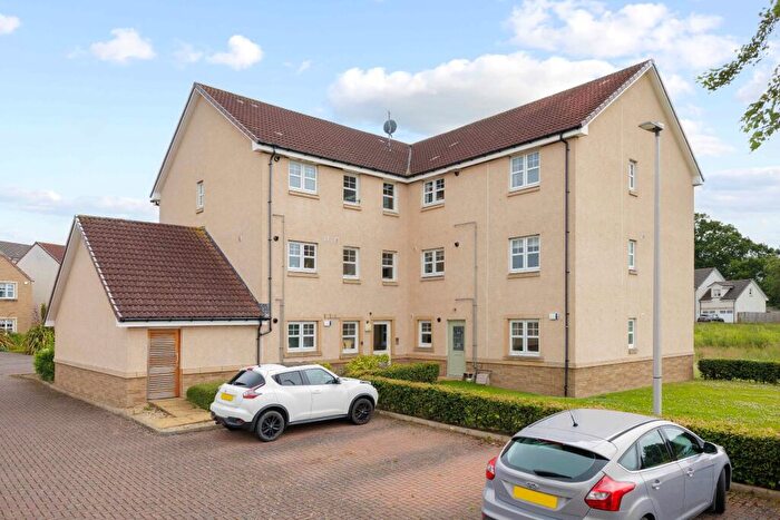 2 Bedroom Apartment For Sale In Whitehouse Gardens, Gorebridge, EH23