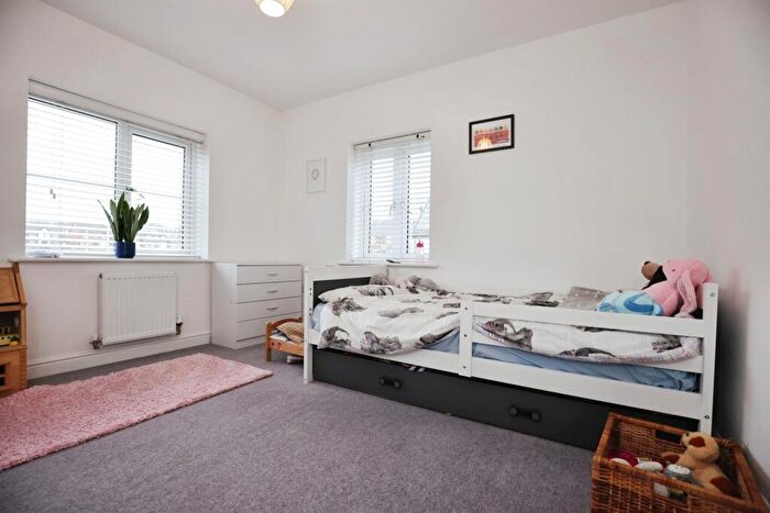 4 Bedroom Detached House For Sale In Brimstone End, Leamington Spa, CV31