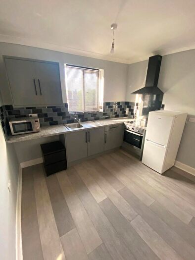 Studio To Rent In Room Lea Bridge Road, Leyton, E10