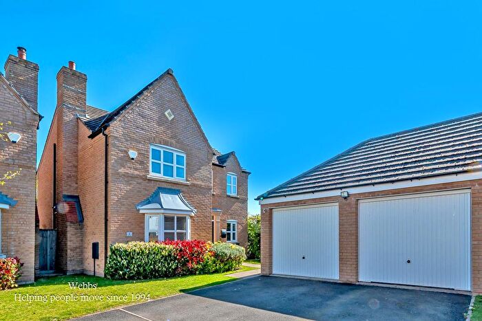 4 Bedroom Detached House For Sale In Salters Meadow, Cheslyn Hay, Walsall, WS6