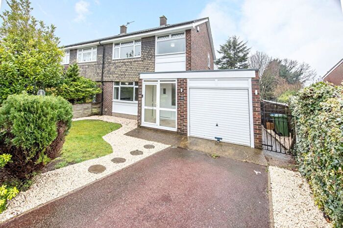 3 Bedroom Semi Detached House To Rent In Northview, Swanley, BR8