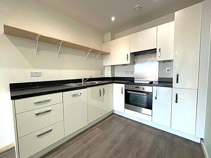 1 Bedroom Flat To Rent In Salisbury Road, Southall, UB2