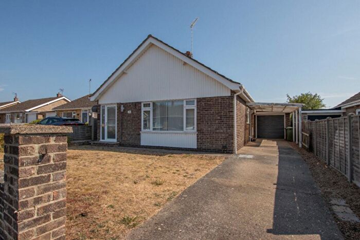 2 Bedroom Detached Bungalow For Sale In Onedin Close, Dersingham, PE31