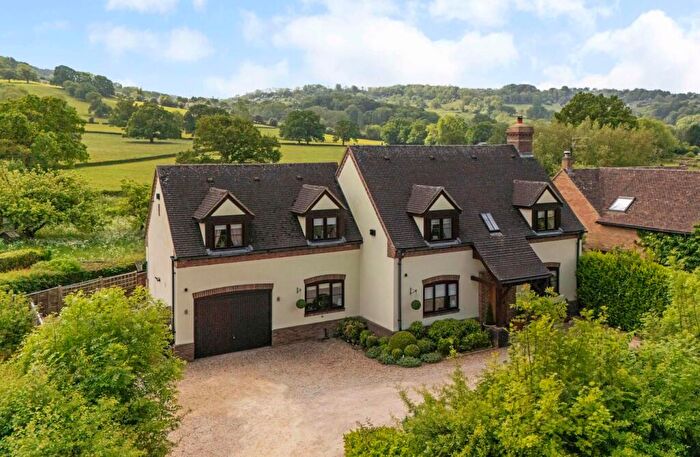 5 Bedroom Detached House For Sale In Church Road, Leckhampton, Cheltenham, GL53