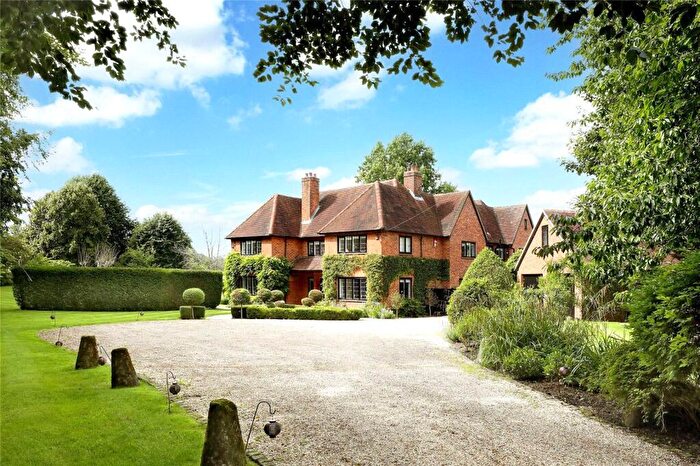 7 Bedroom Detached House For Sale In Hall Place Lane, Burchetts Green, Maidenhead, Berkshire, SL6