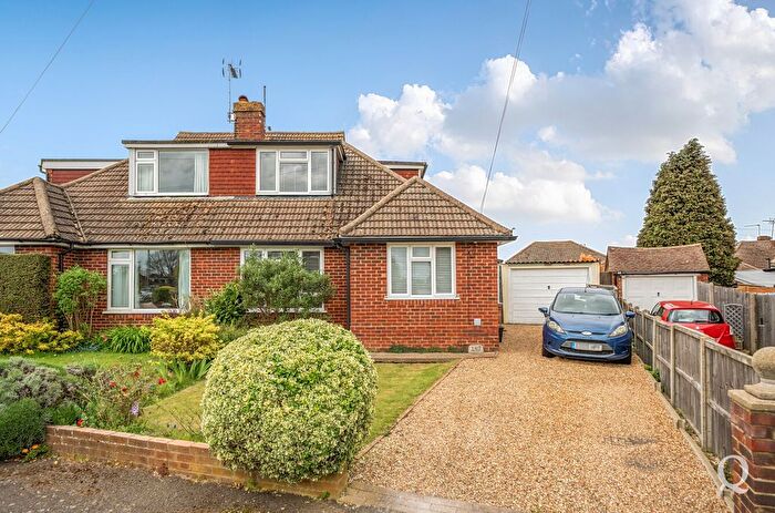 2 Bedroom Semi Detached House For Sale In Sterling Road, Sittingbourne, Kent, ME10