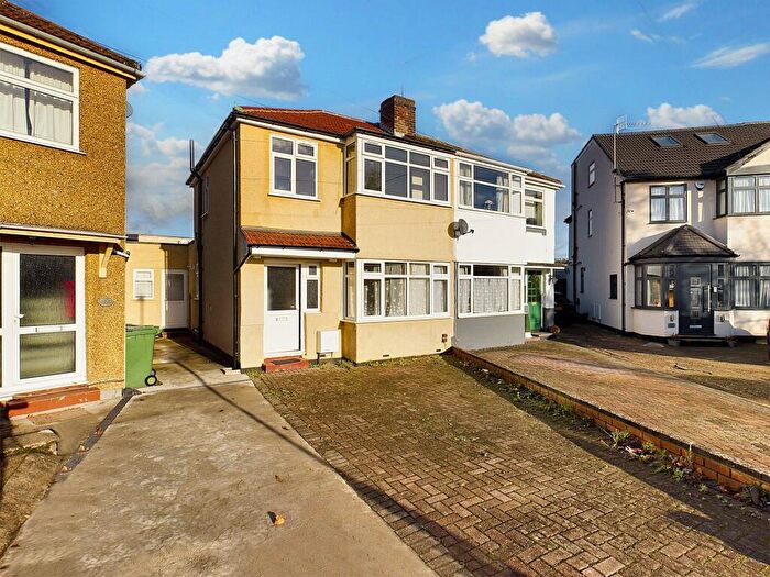 4 Bedroom Semi-Detached House For Sale In Aldridge Avenue, Stanmore, HA7