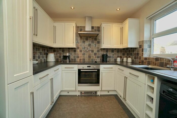 2 Bedroom End Of Terrace House To Rent In Long Street, Easingwold, York, YO61