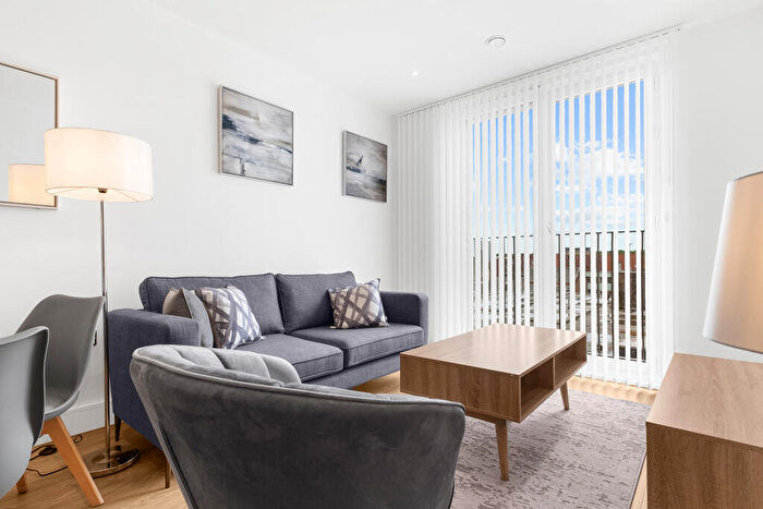 1 Bedroom Flat To Rent In West Timber Yard, Hurst Street, Birmingham, B5
