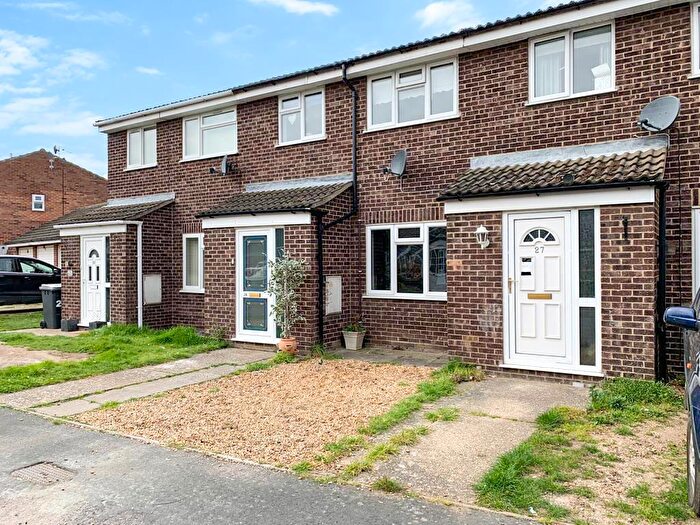 3 Bedroom Terraced House For Sale In Magnolia Close, Red Lodge, IP28