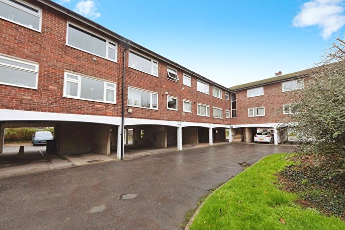 1 Bedroom Flat For Sale In Chidham Close, Havant, Hampshire, PO9