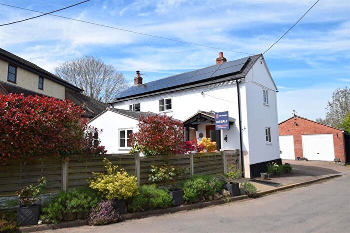 3 Bedroom Cottage For Sale In Main Street, Willey, Rugby, CV23