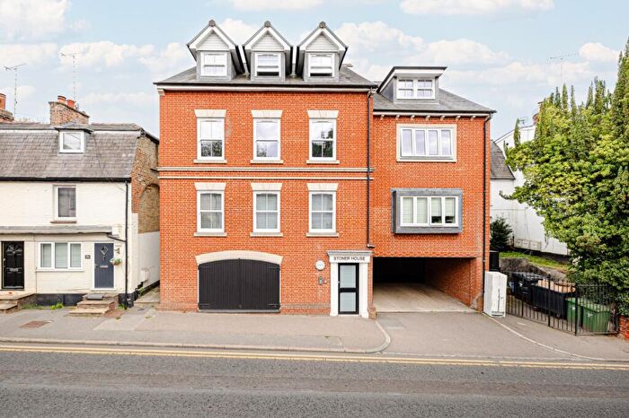 2 Bedroom Flat To Rent In Silver Street, Stansted, CM24