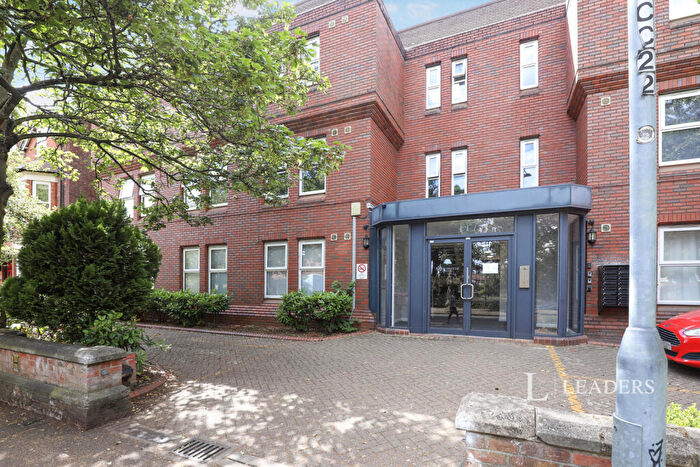1 Bedroom Flat To Rent In Park Road, PE1