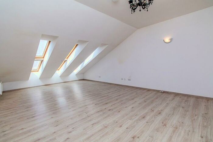 1 Bedroom Flat To Rent In Bexley Road, Erith, DA8