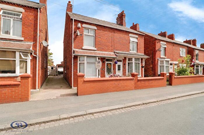 3 Bedroom Semi-Detached House For Sale In Holland Street, Crewe, CW1