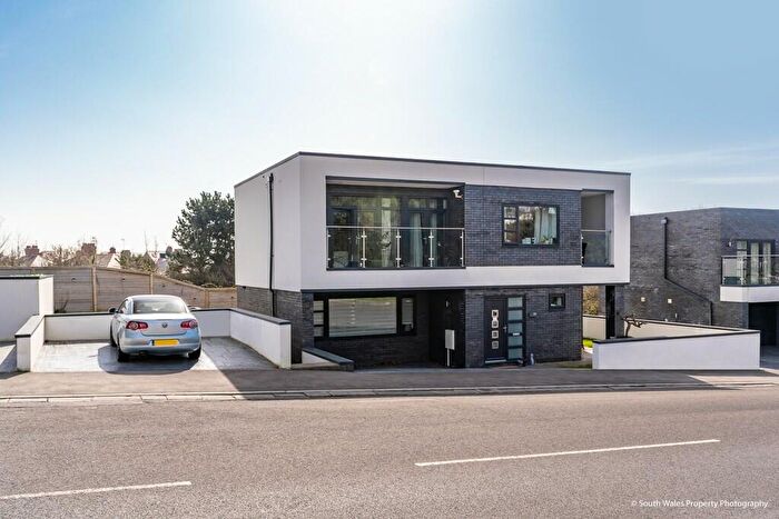 4 Bedroom Detached House To Rent In Romilly Park Road, Barry, CF62