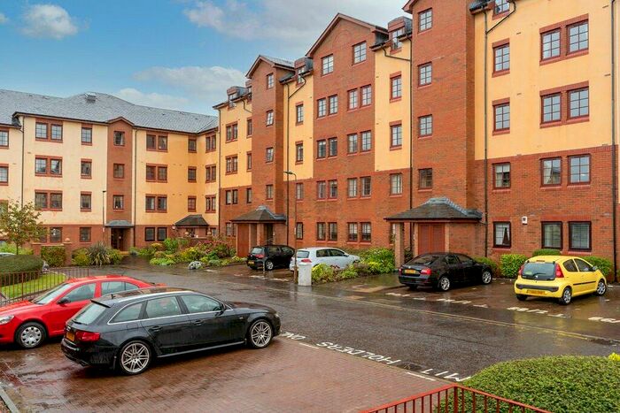 2 Bedroom Flat To Rent In Orchard Brae Avenue, West End, Edinburgh, EH4
