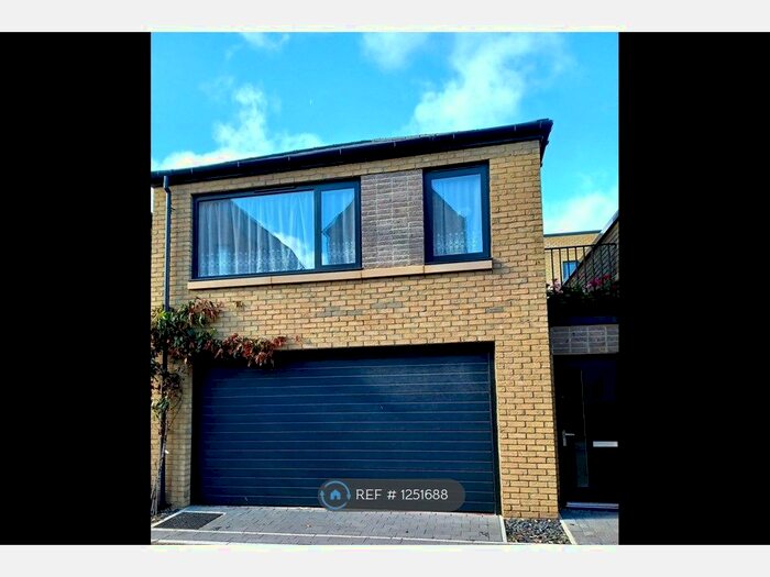 Studio To Rent In Osprey Drive, Trumpington, Cambridge CB2