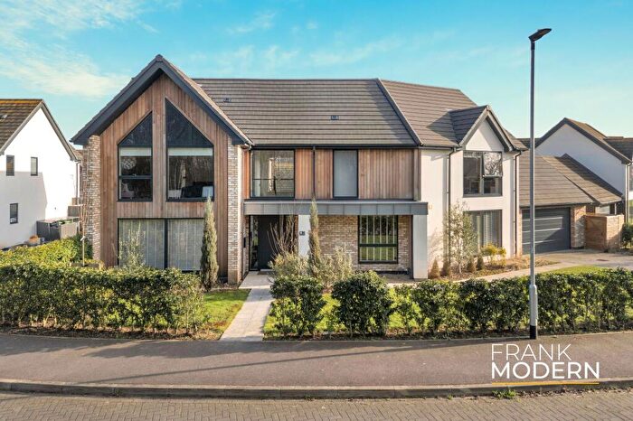 5 Bedroom Detached House For Sale In Boundary Lane, Hampton Water, PE7