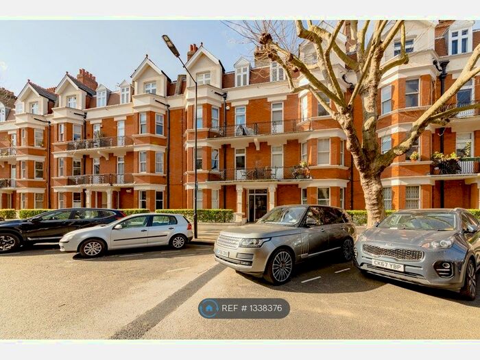 3 Bedroom Flat To Rent In Castellain Mansions, London, W9