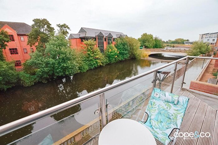 2 Bedroom Apartment To Rent In Cathedral View, Full Street, Derby, Derbyshire, DE1