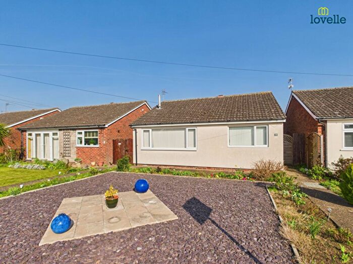 3 Bedroom Detached Bungalow For Sale In Johns Court, Welton, LN2