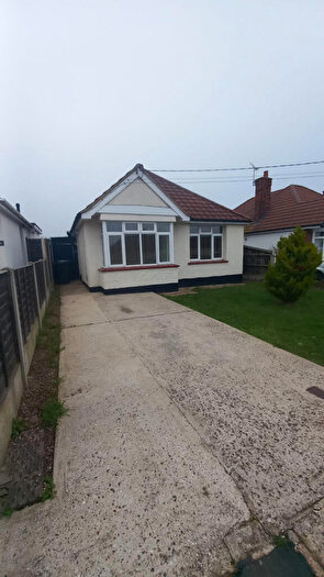 2 Bedroom Bungalow To Rent In Wickford, Essex, SS11